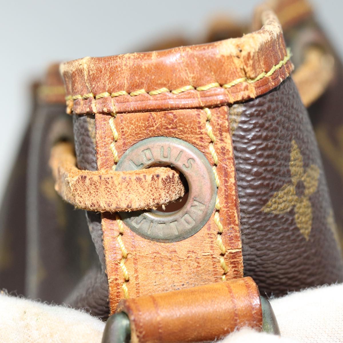 LOUIS VUITTON Monogram Noe Shoulder Bag M42224 LV 75415