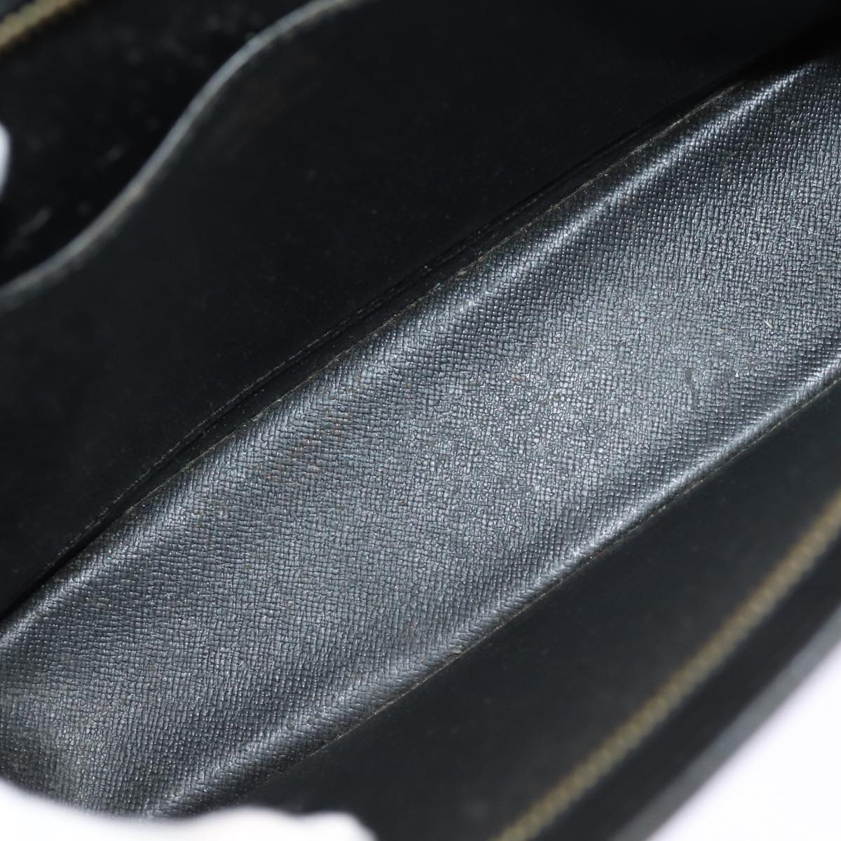 LOUIS VUITTON Epi Pochette Homme Clutch Bag Black Noir M52522 LV 75463