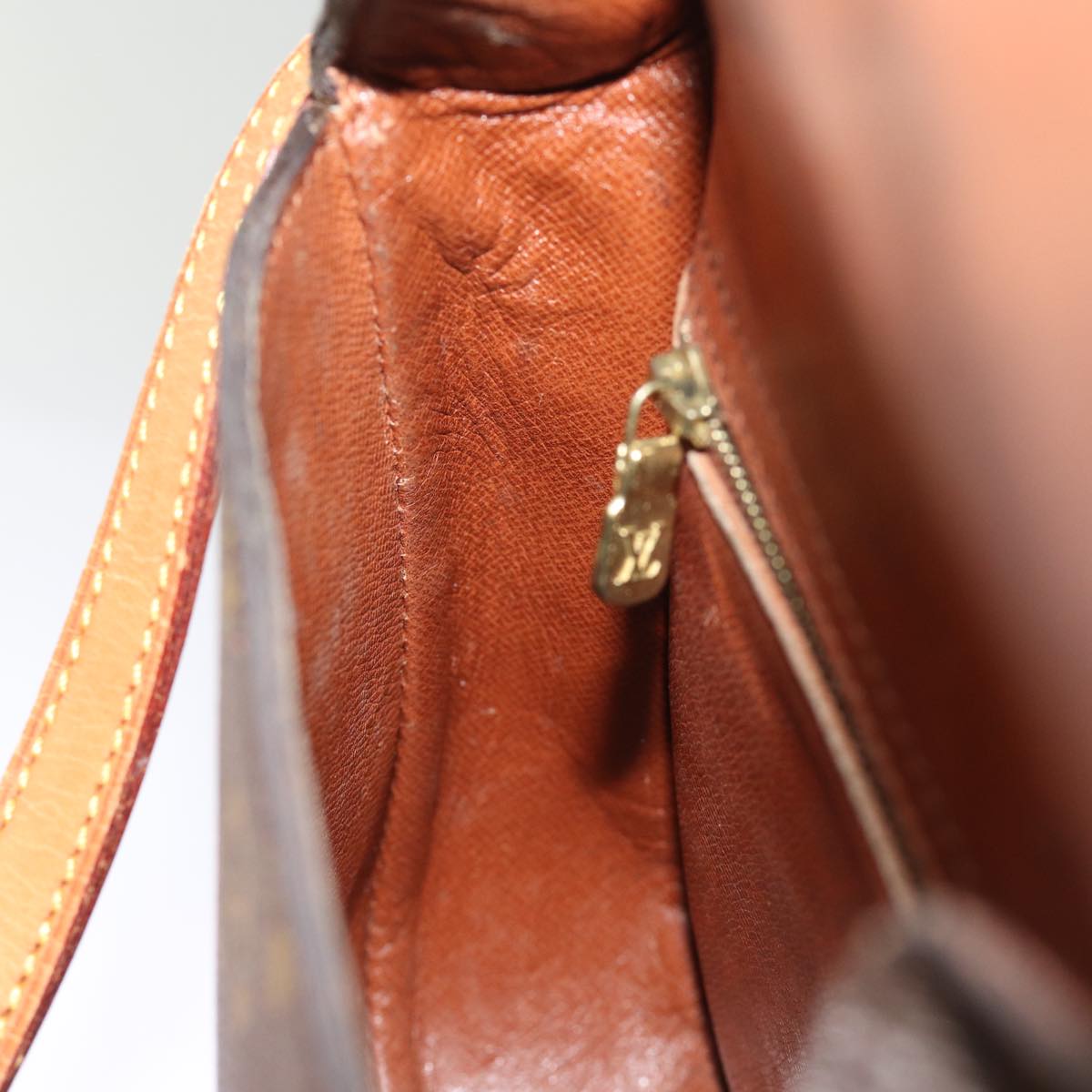 LOUIS VUITTON Monogram Saint Cloud MM Shoulder Bag Vintage M51243 LV 75473