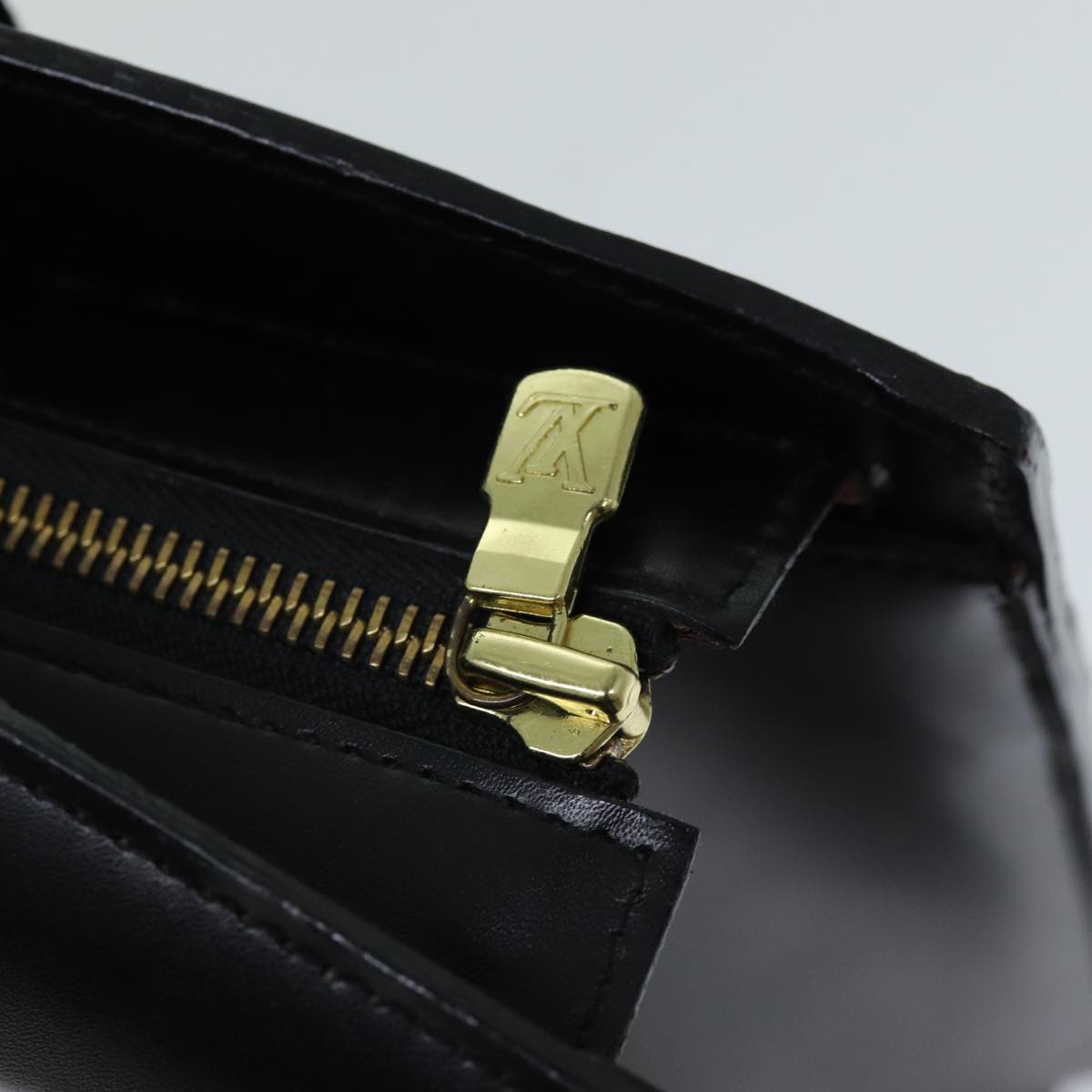 LOUIS VUITTON Epi Riviera Hand Bag Noir Black M48182 LV 75500