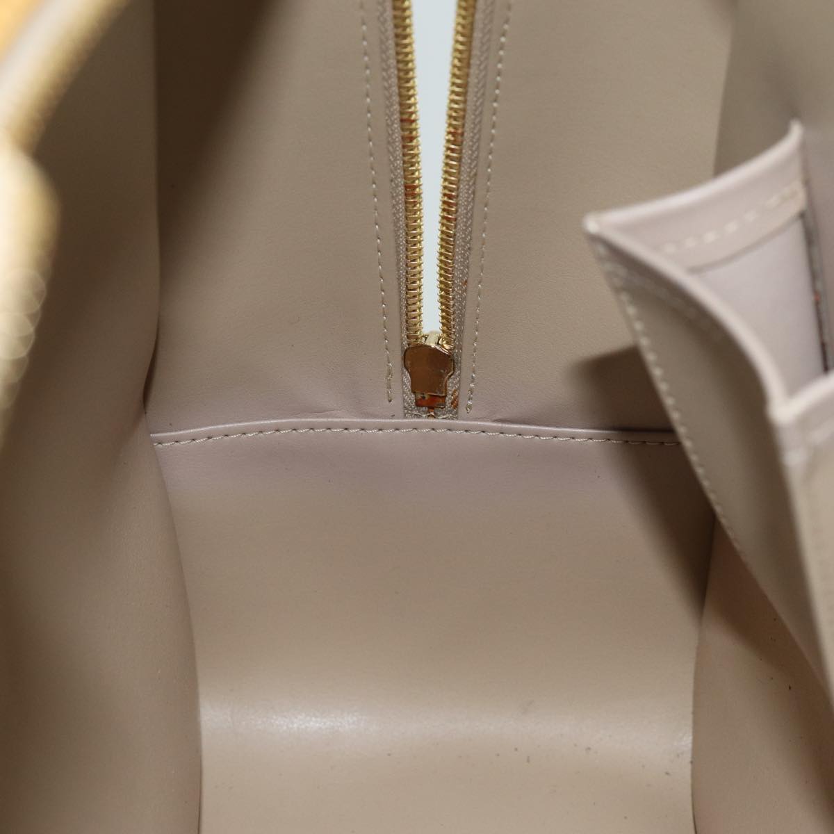 LOUIS VUITTON Monogram Vernis Sutton Boston Bag Beige M91139 LV 75504