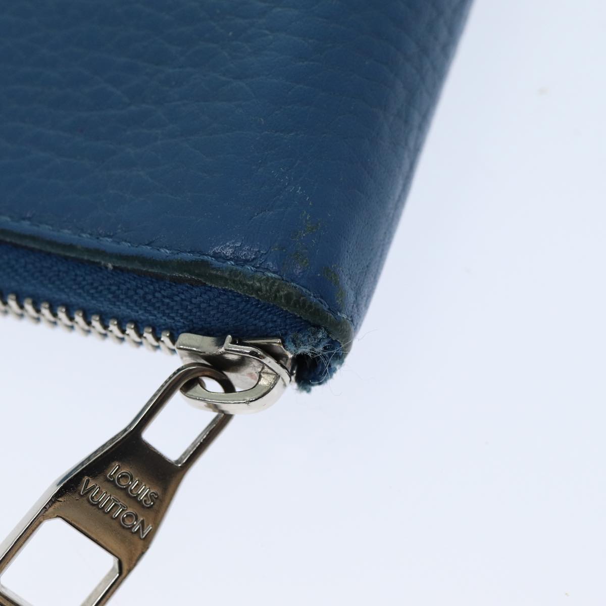 LOUIS VUITTON Suhari Zippy Wallet Long Wallet Leather Blue LV 75512