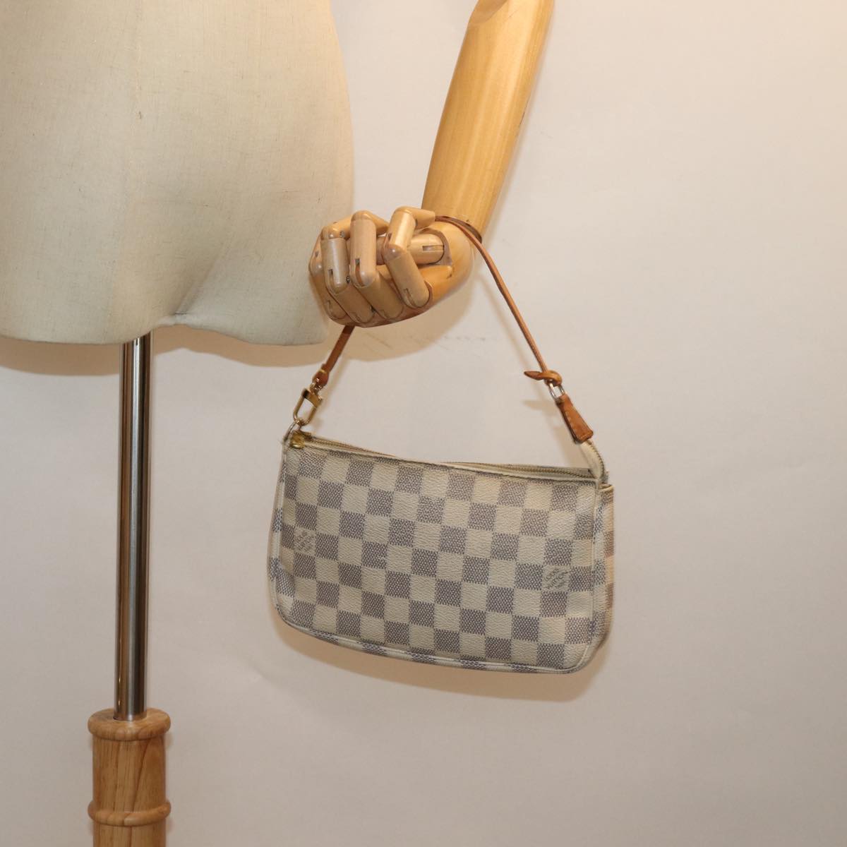 LOUIS VUITTON Damier Azur Pochette Accessoires Pouch N51986 LV 75513