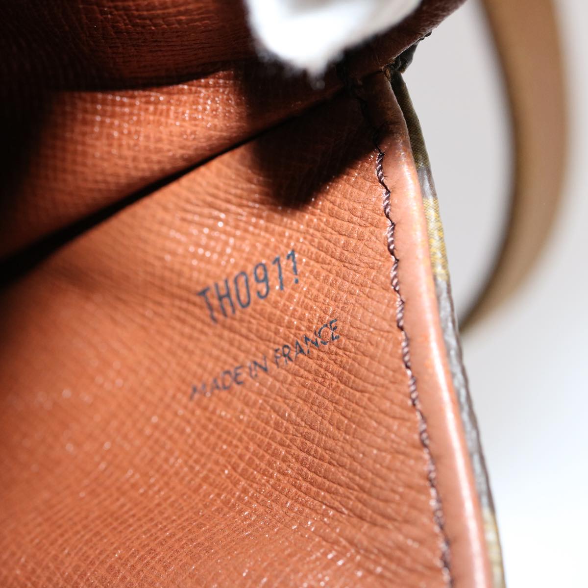 LOUIS VUITTON Monogram Saint Cloud GM Shoulder Bag M51242 LV 75523