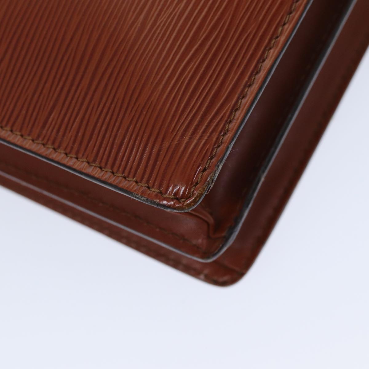 LOUIS VUITTON Epi Angian Clutch Bag Brown M52113 LV 75528