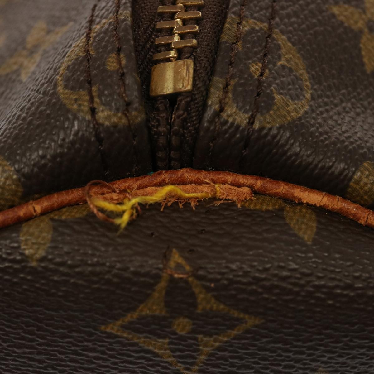 LOUIS VUITTON Monogram Keepall 50 Boston Bag M41426 LV 75561