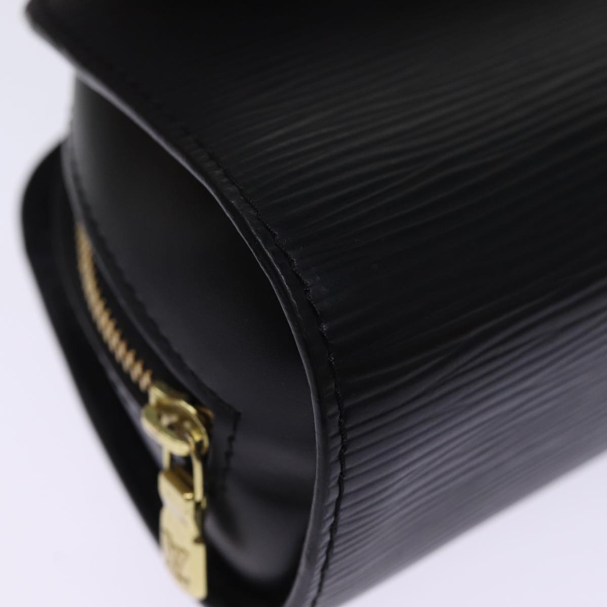 LOUIS VUITTON Epi Dauphine PM Pouch Black M48442 LV 75655