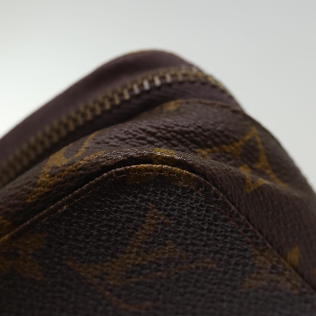 LOUIS VUITTON Monogram Poche Monte Carlo Jewelry Box M47352 LV 75681