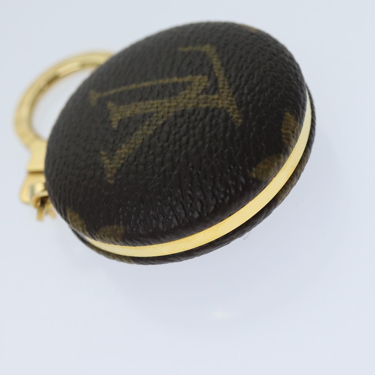 LOUIS VUITTON Monogram Multicolor Canvas Astropill Key Holder M51912 75685