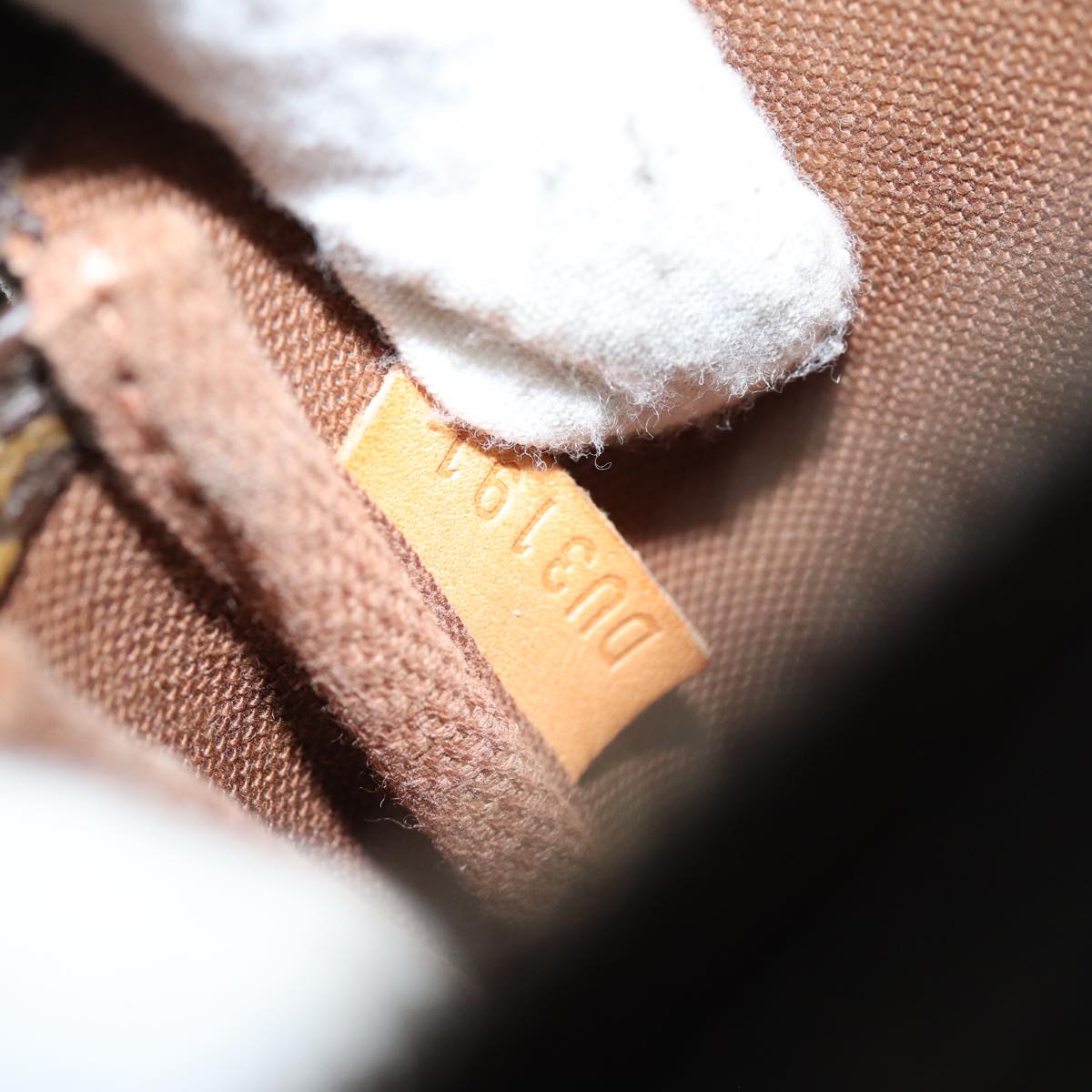 LOUIS VUITTON Monogram Mini Pochette Accessoires Pouch M58009 LV 75700