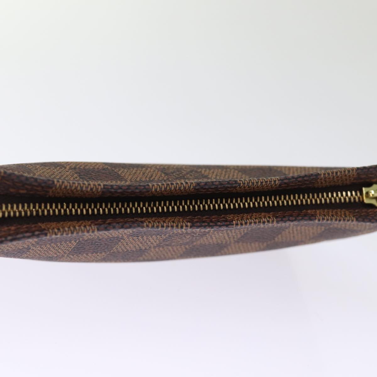LOUIS VUITTON Damier Ebene Marais Pouch LV 75702