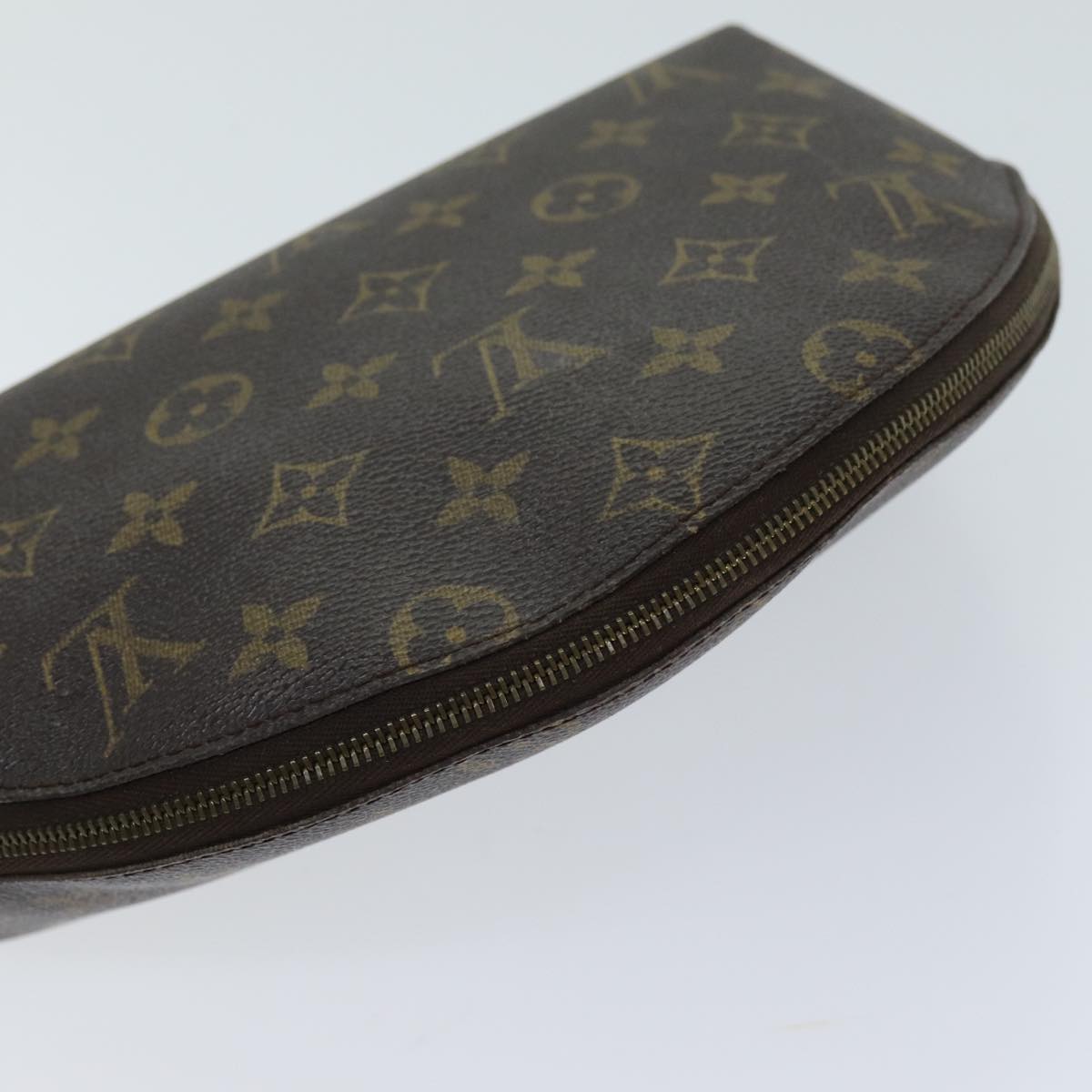 LOUIS VUITTON Monogram Trousse Demi Ronde Cosmetic Pouch M47520 LV 75708