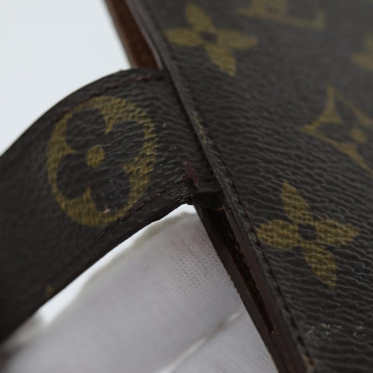 LOUIS VUITTON Monogram Agenda MM Day Planner Cover R20105 LV 75710