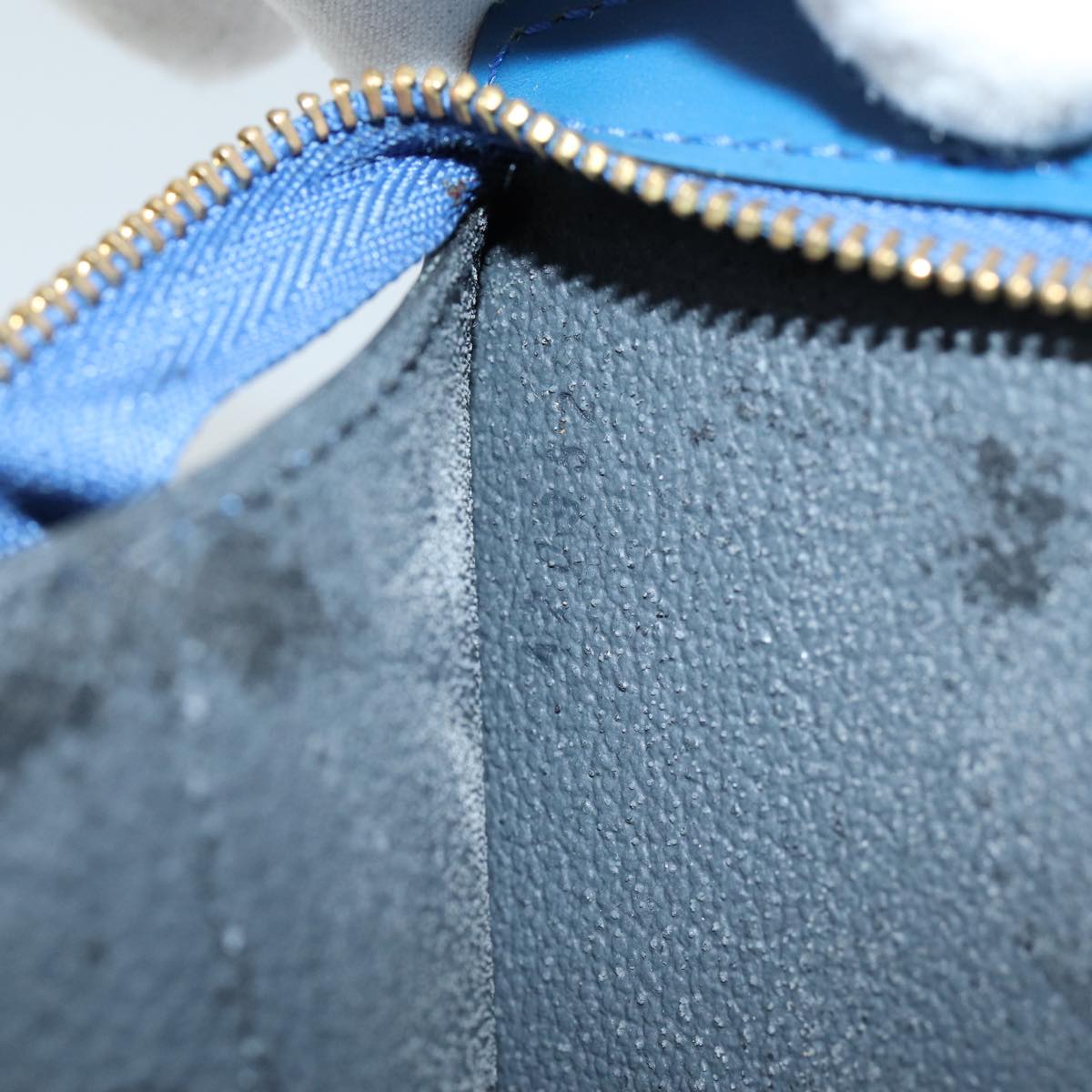 LOUIS VUITTON Epi Trousse Crete Pouch Blue M48405 LV 75732