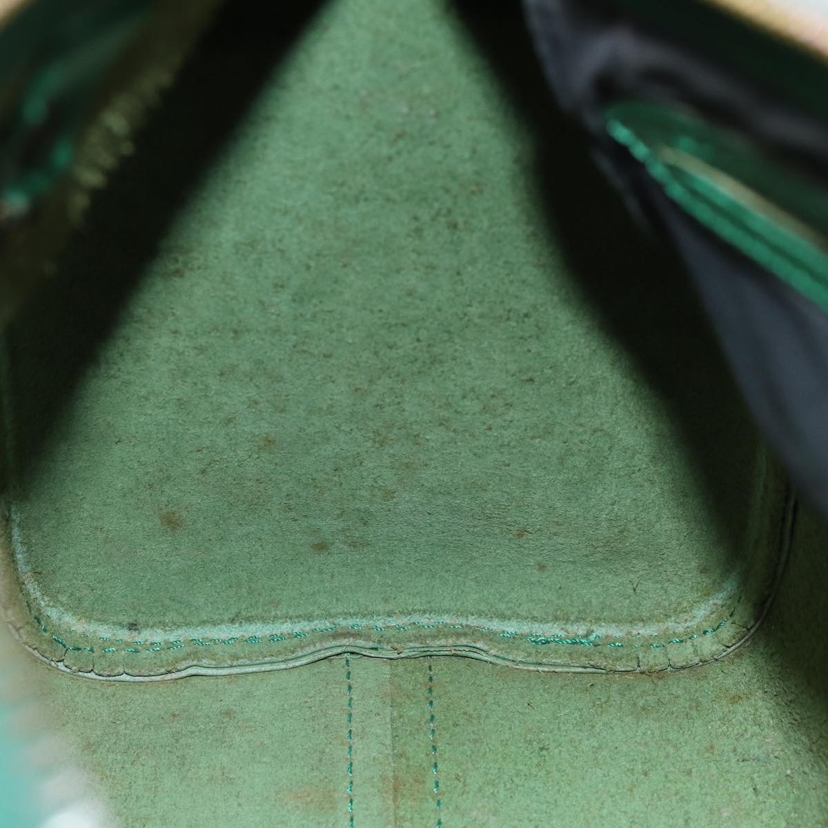 LOUIS VUITTON Epi Speedy 25 Hand Bag Borneo Green M43014 LV 75746
