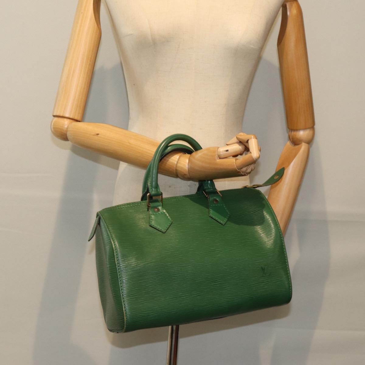 LOUIS VUITTON Epi Speedy 25 Hand Bag Borneo Green M43014 LV 75746