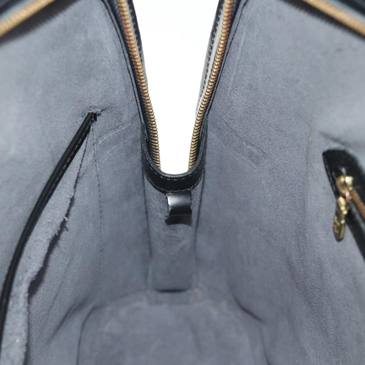 LOUIS VUITTON Epi Lussac Shoulder Bag Black M52282 LV 75752