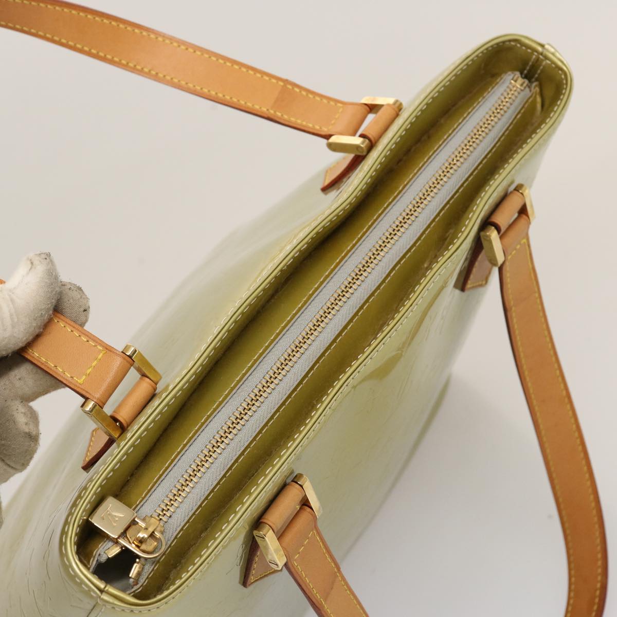 LOUIS VUITTON Monogram Vernis Houston Hand Bag Gris M91053 LV 75759