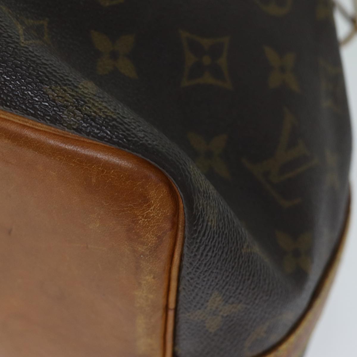 LOUIS VUITTON Monogram Petit Noe Shoulder Bag M42226 LV 75782