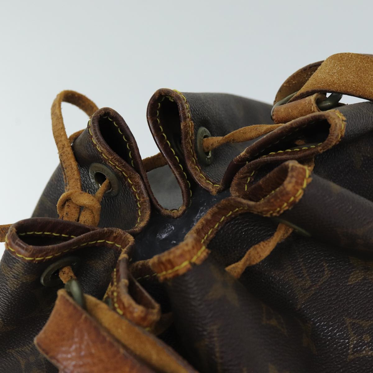 LOUIS VUITTON Monogram Petit Noe Shoulder Bag M42226 LV 75782