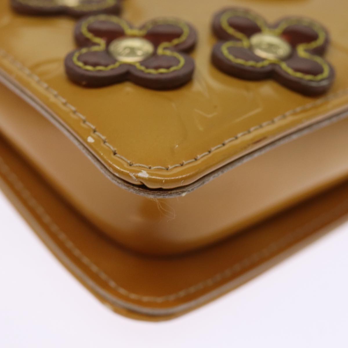 LOUIS VUITTON Monogram Vernis Lexington Pouch Flower Beige M92246 LV 75873