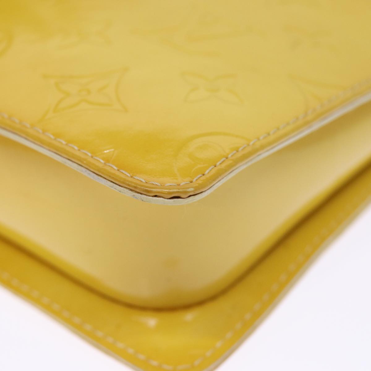 LOUIS VUITTON Monogram Vernis Motto Pouch Lime Yellow M91059 LV 75874