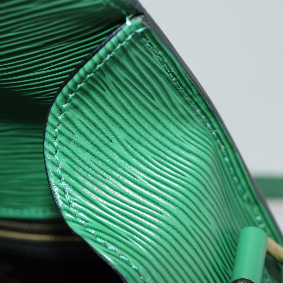 LOUIS VUITTON Epi Saint Cloud GM Shoulder Bag Green M52194 LV 75878