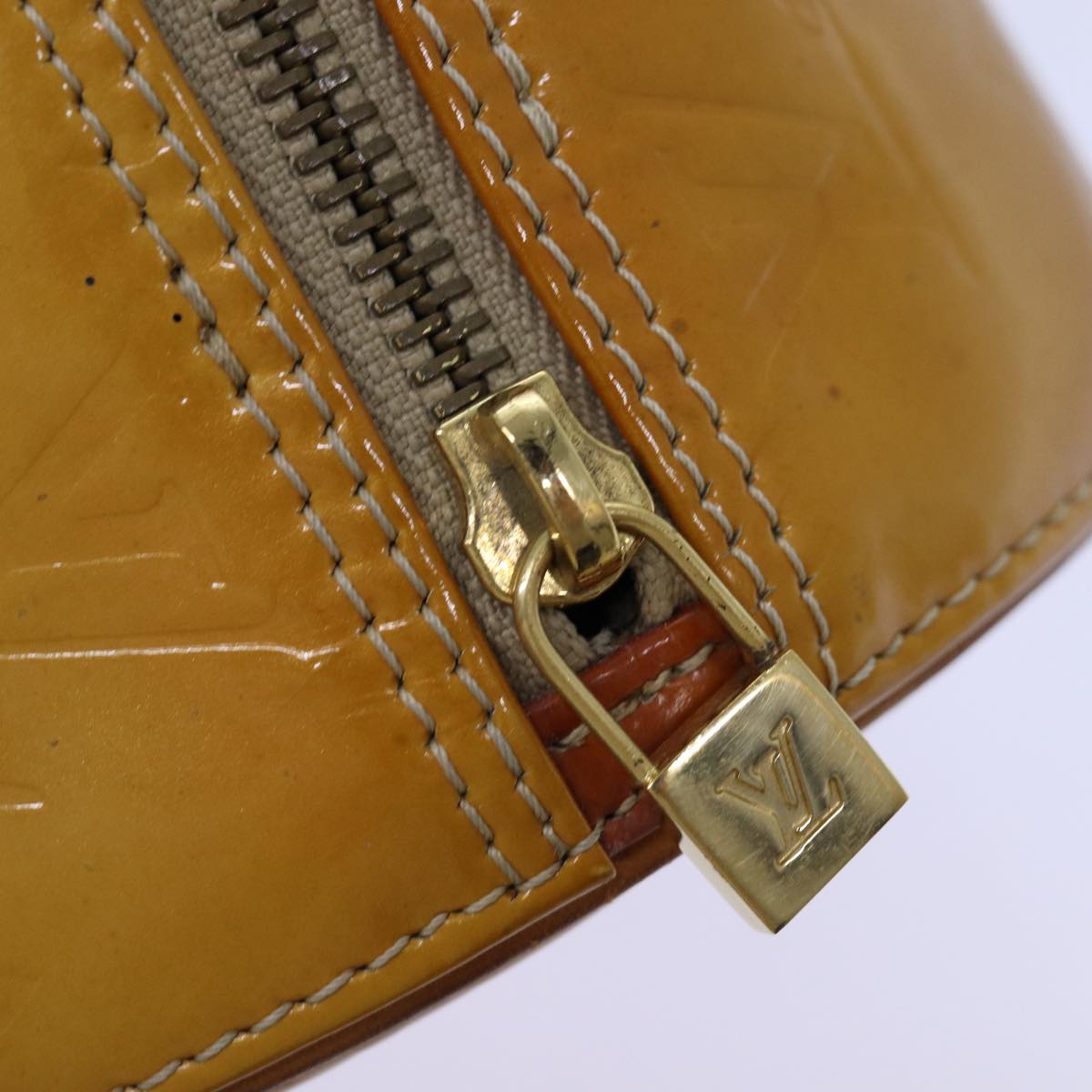 LOUIS VUITTON Monogram Vernis Bedford Hand Bag Beige M91006 LV 75926