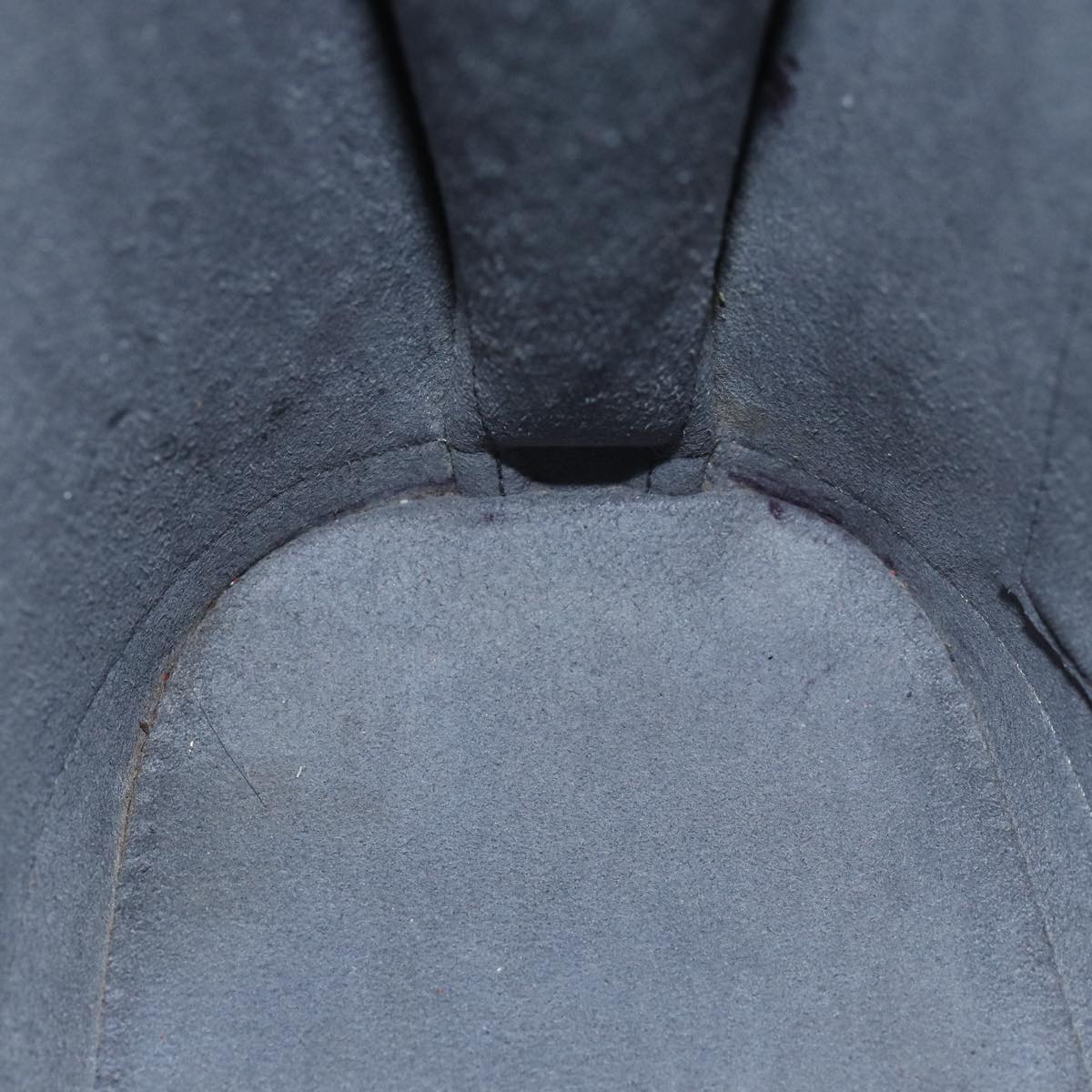 LOUIS VUITTON Epi Lussac Shoulder Bag Black M52282 LV 75932