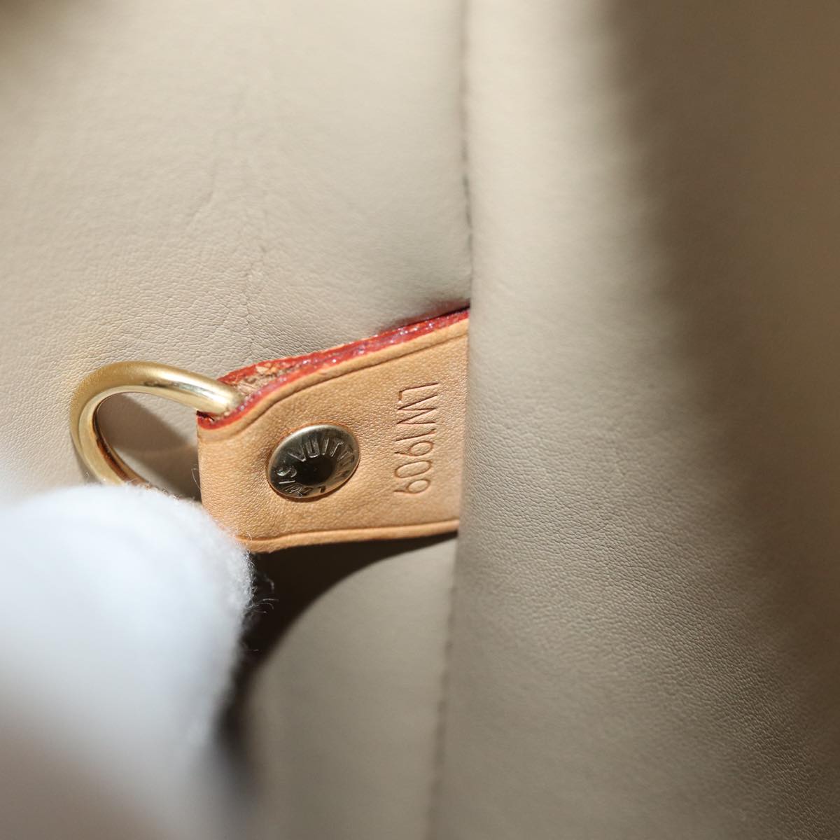 LOUIS VUITTON Monogram Vernis Houston Hand Bag Beige M91004 LV 75934