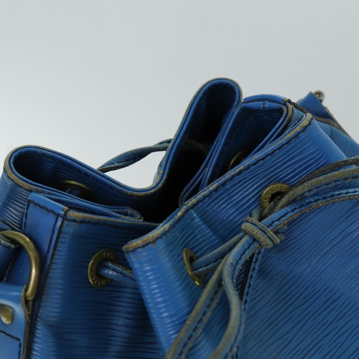 LOUIS VUITTON Epi Noe Shoulder Bag Toledo Blue M44005 LV 75944