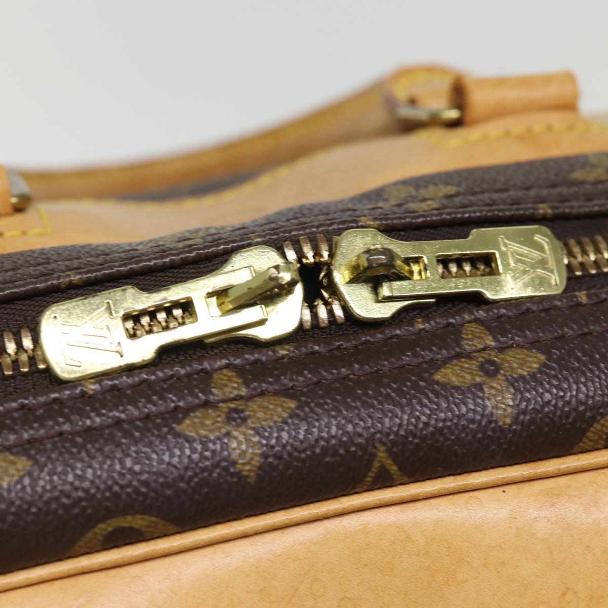 LOUIS VUITTON Monogram Evasion Boston Bag M41443 LV 75953