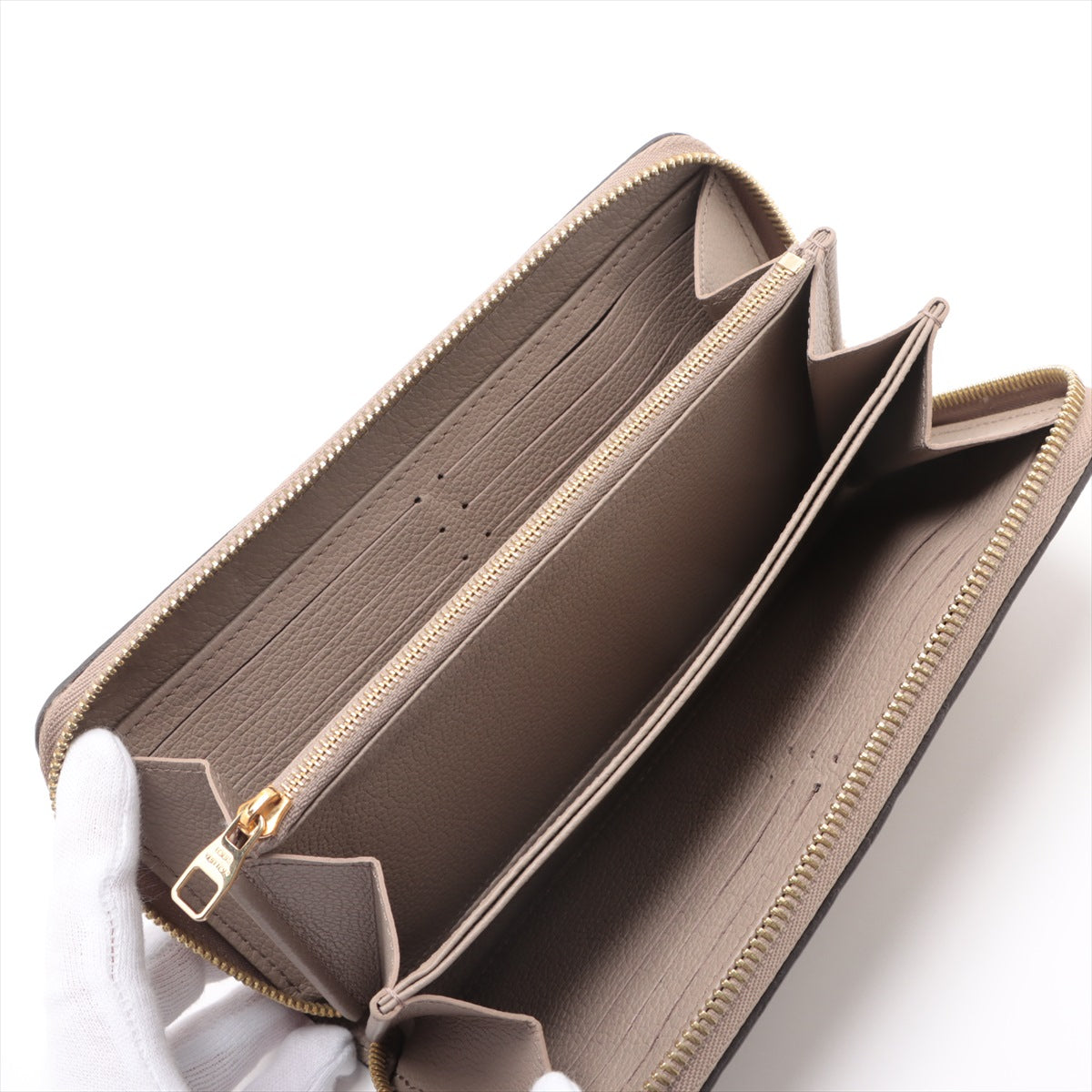 Louis Vuitton Monogram Amplant  Wallet M69034 Tour Trail Round Zip Wallet