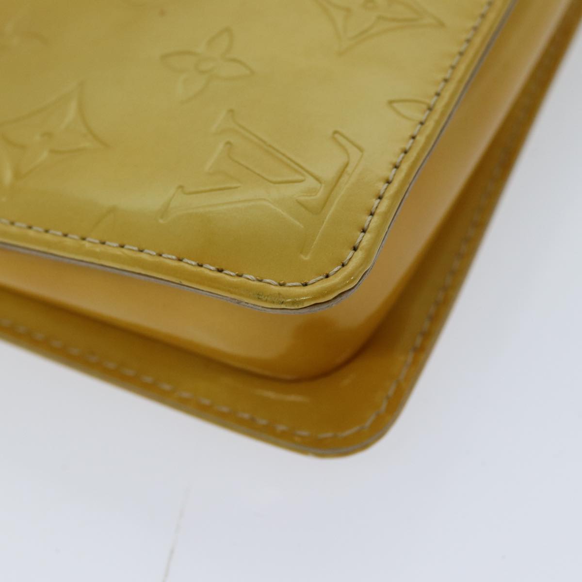 LOUIS VUITTON Monogram Vernis Lexington Pouch Beige M91010 LV 76031