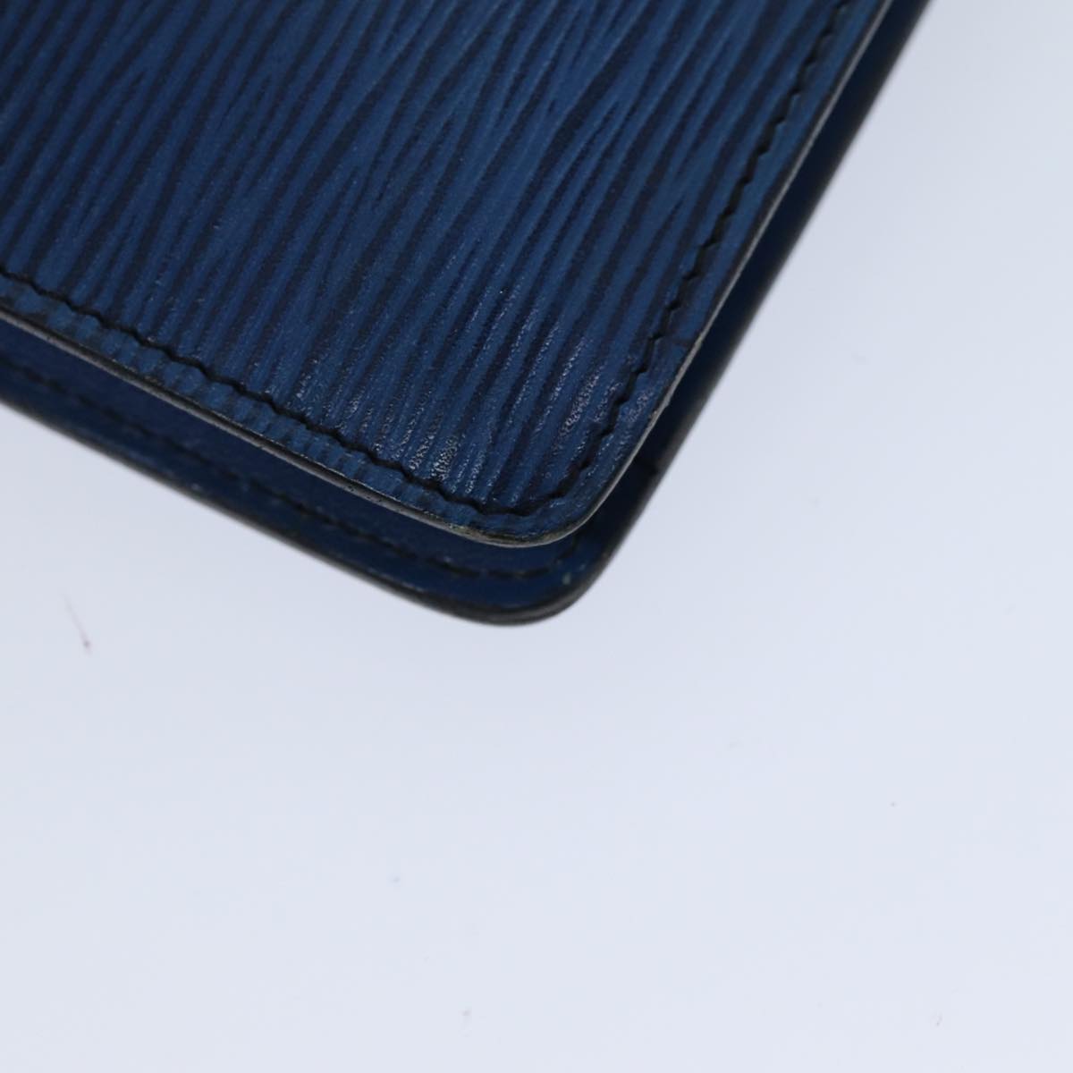 LOUIS VUITTON Epi Montaigne 23 Clutch Bag Blue M52665 LV 76032