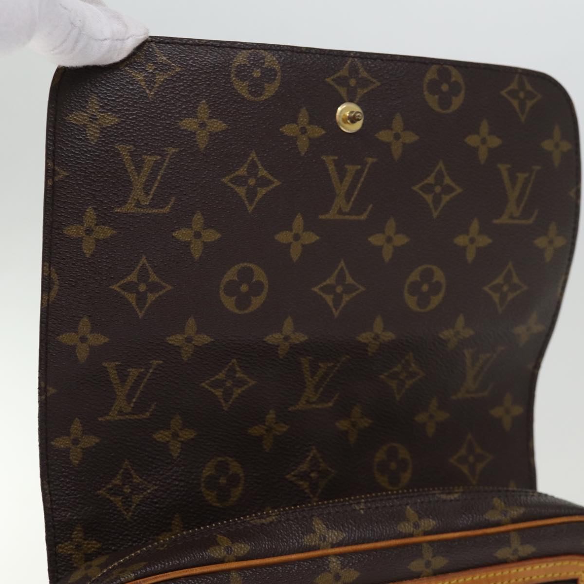 LOUIS VUITTON Monogram Saint Germain Shoulder Bag M51210 LV 76038