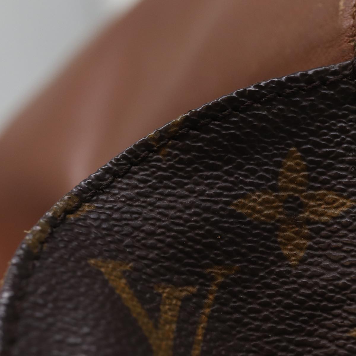 LOUIS VUITTON Monogram Cartouchiere MM Shoulder Bag M51253 LV 76044