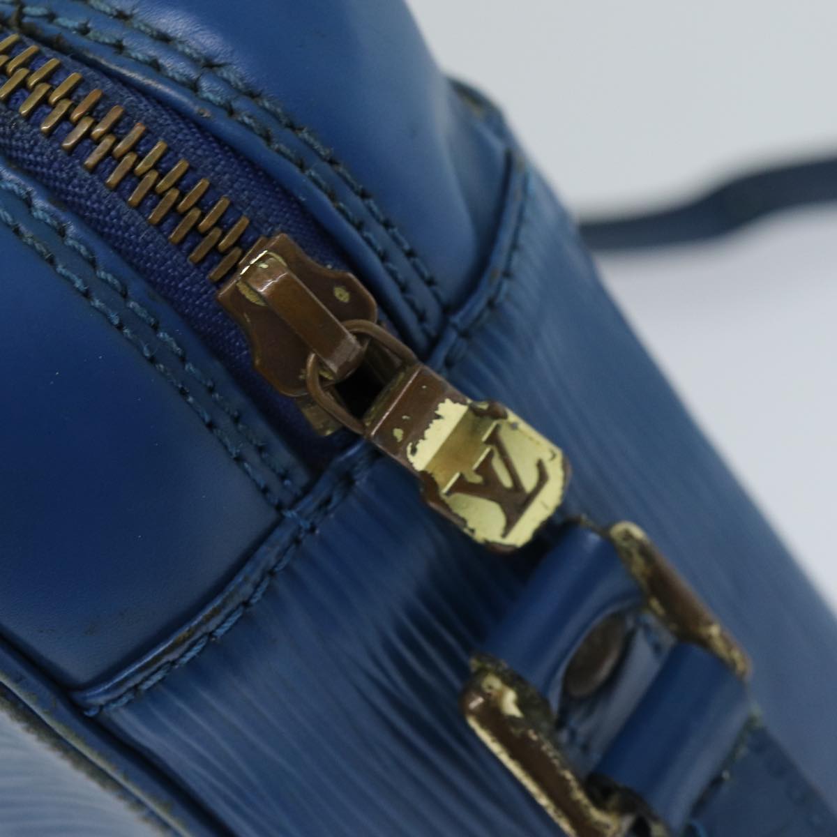 LOUIS VUITTON Epi Trocadero 27 Shoulder Bag Blue M52315 LV 76050