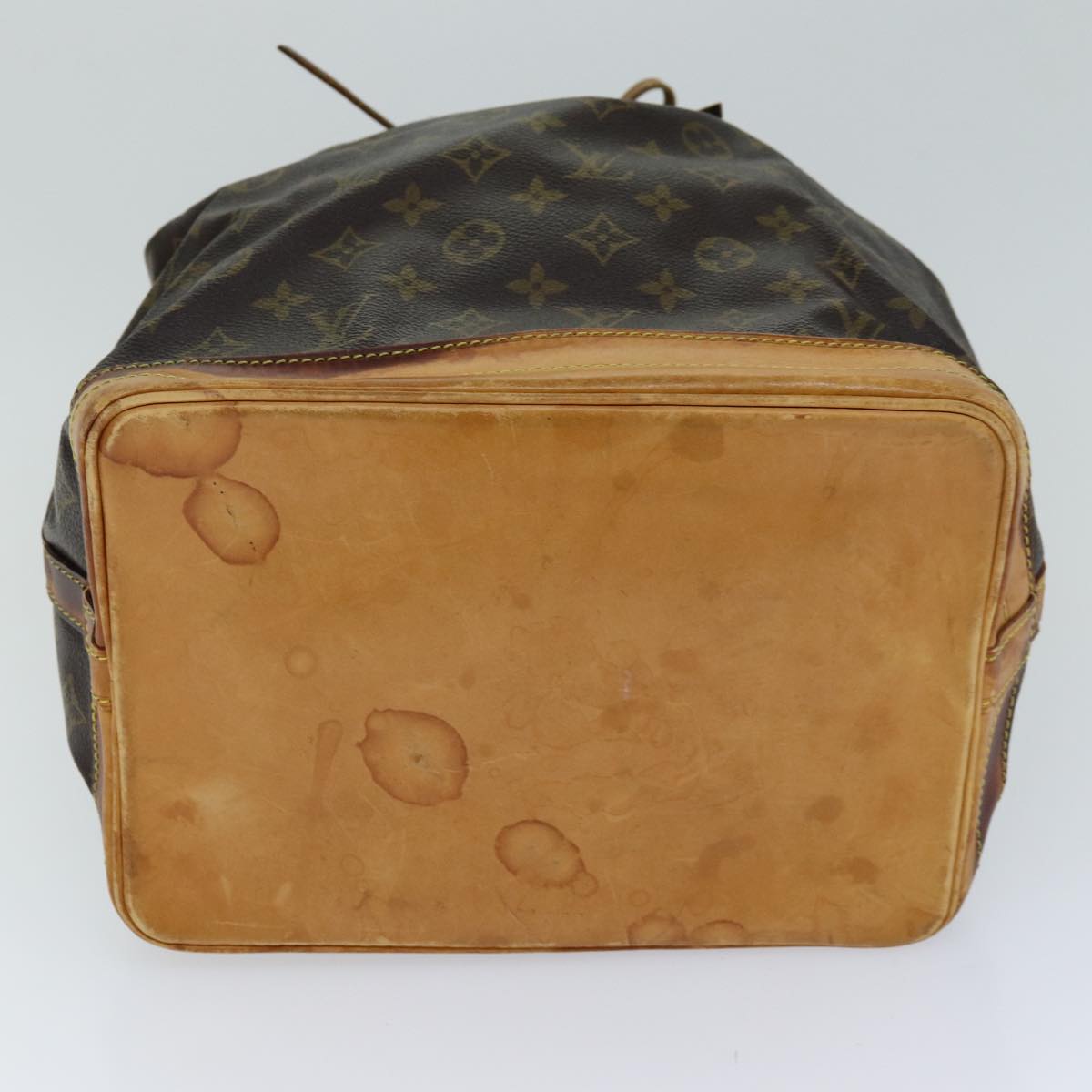 LOUIS VUITTON Monogram Noe Shoulder Bag M42224 LV 76058
