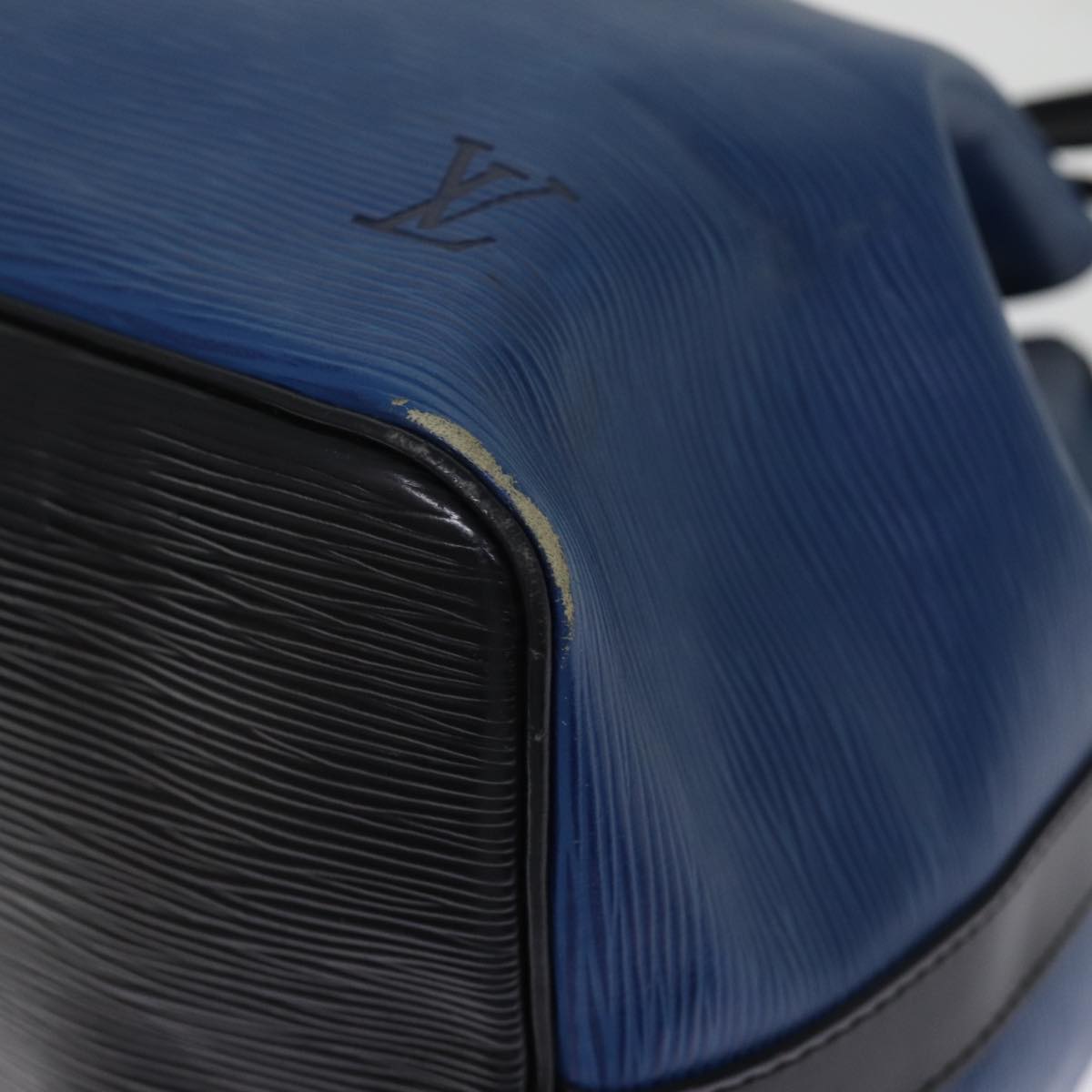 LOUIS VUITTON Epi Petit Noe Shoulder Bag Bicolor Black Blue M44152 LV 76067
