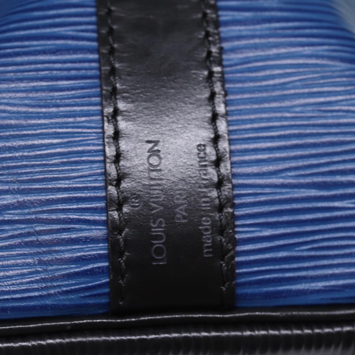 LOUIS VUITTON Epi Petit Noe Shoulder Bag Bicolor Black Blue M44152 LV 76067