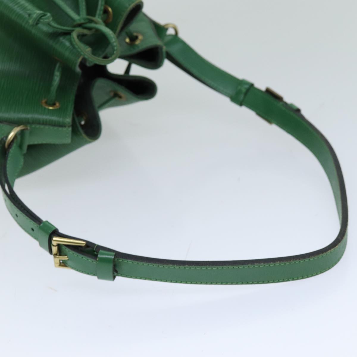 LOUIS VUITTON Epi Noe Shoulder Bag Green M44004 LV 76069