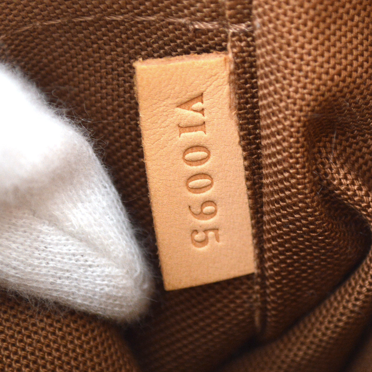 Louis Vuitton 2005 Monogram Batignolles M51156