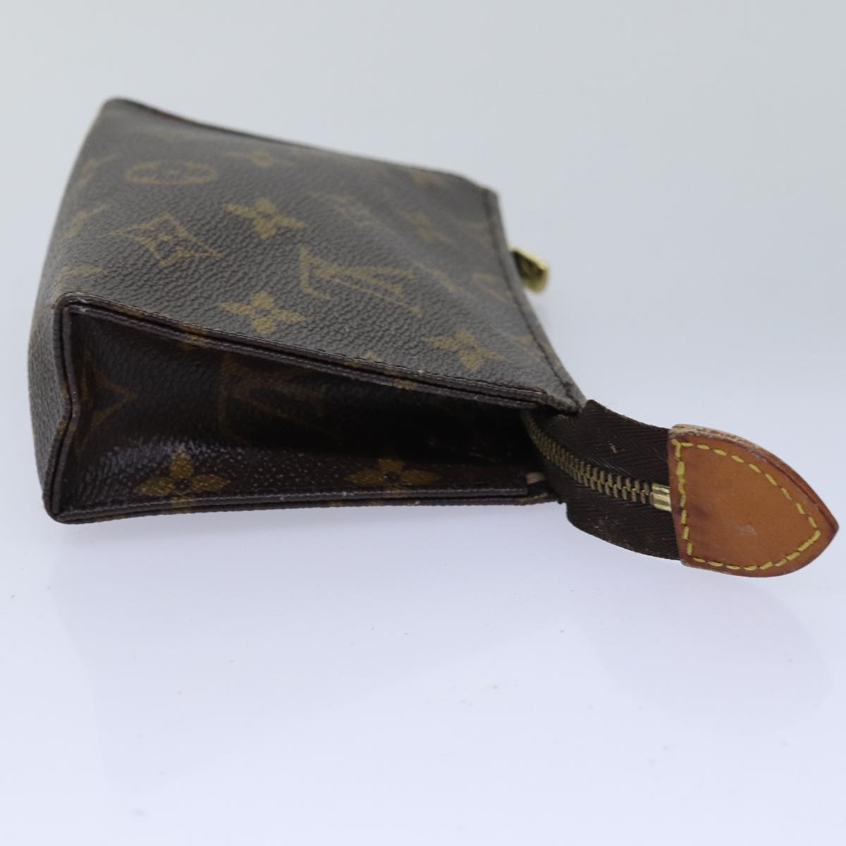 LOUIS VUITTON Monogram Poche Toilette 15 Pouch M47546 LV 76270