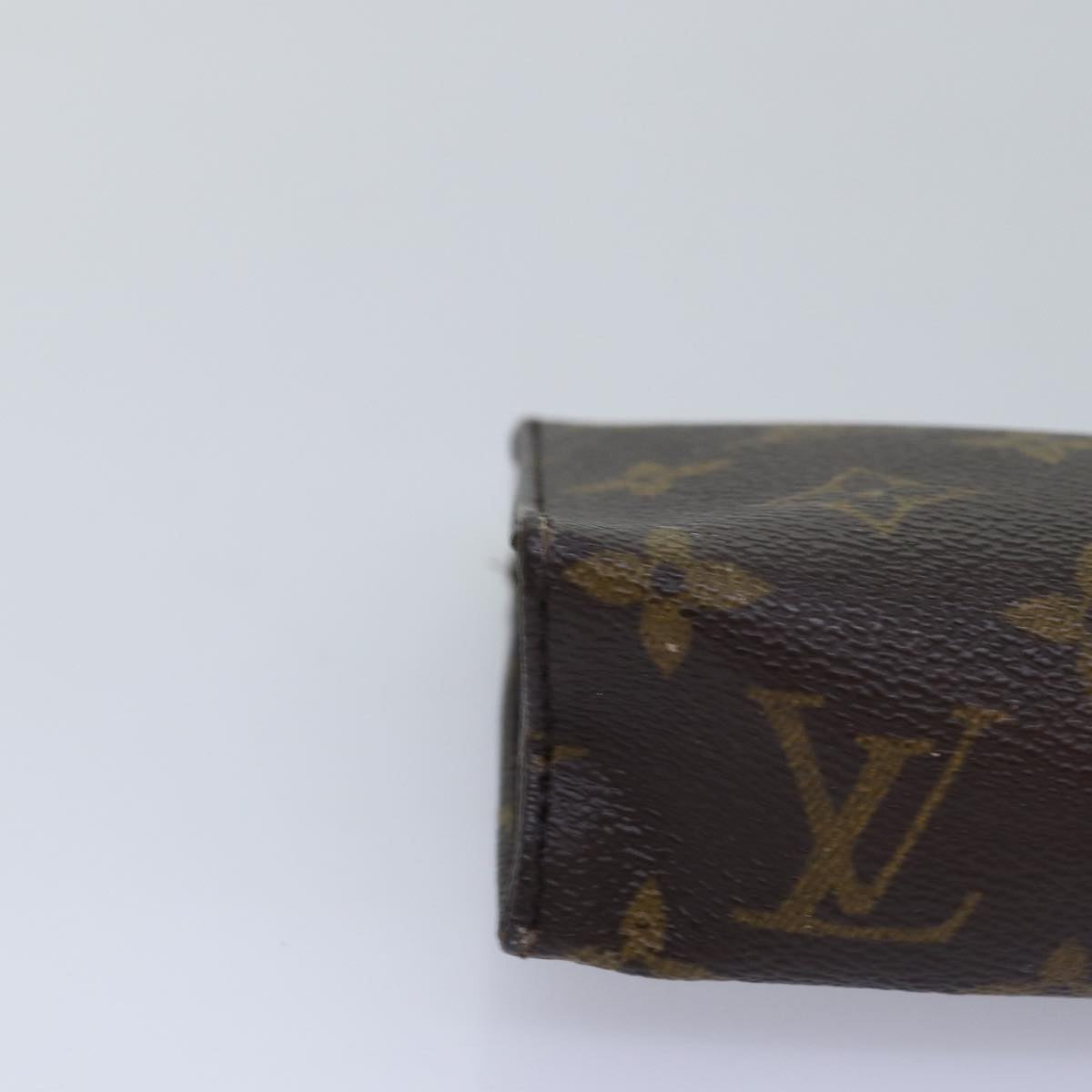 LOUIS VUITTON Monogram Poche Toilette 15 Pouch M47546 LV 76270