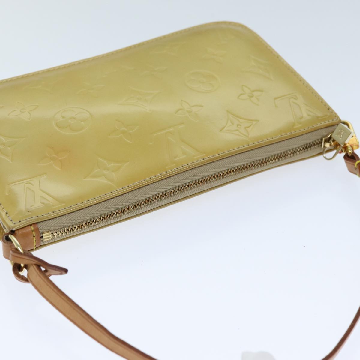 LOUIS VUITTON Monogram Vernis Lexington Accessory Pouch Beige M91010 76315