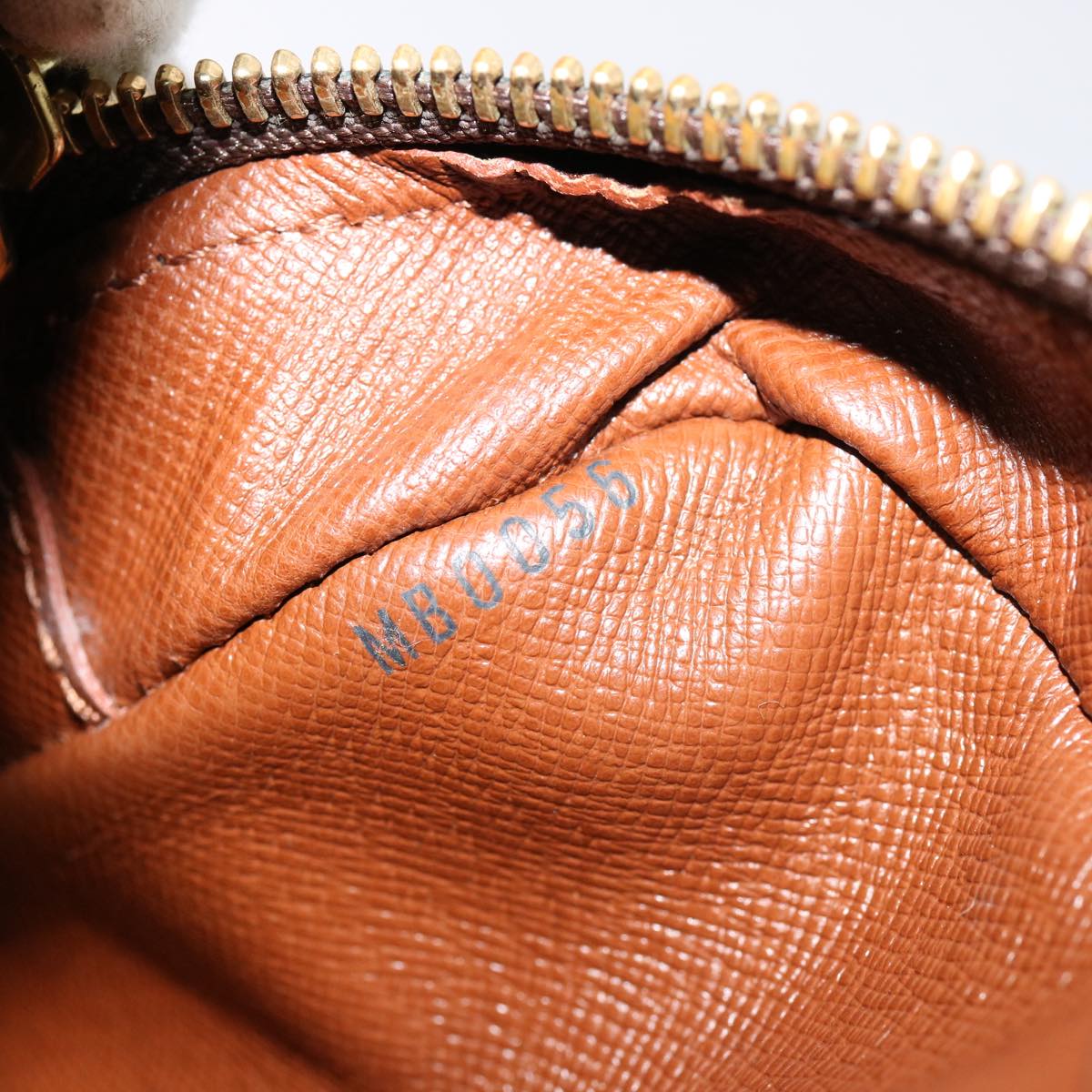 LOUIS VUITTON Monogram Trocadero 27 Shoulder Bag M51274 LV 76324