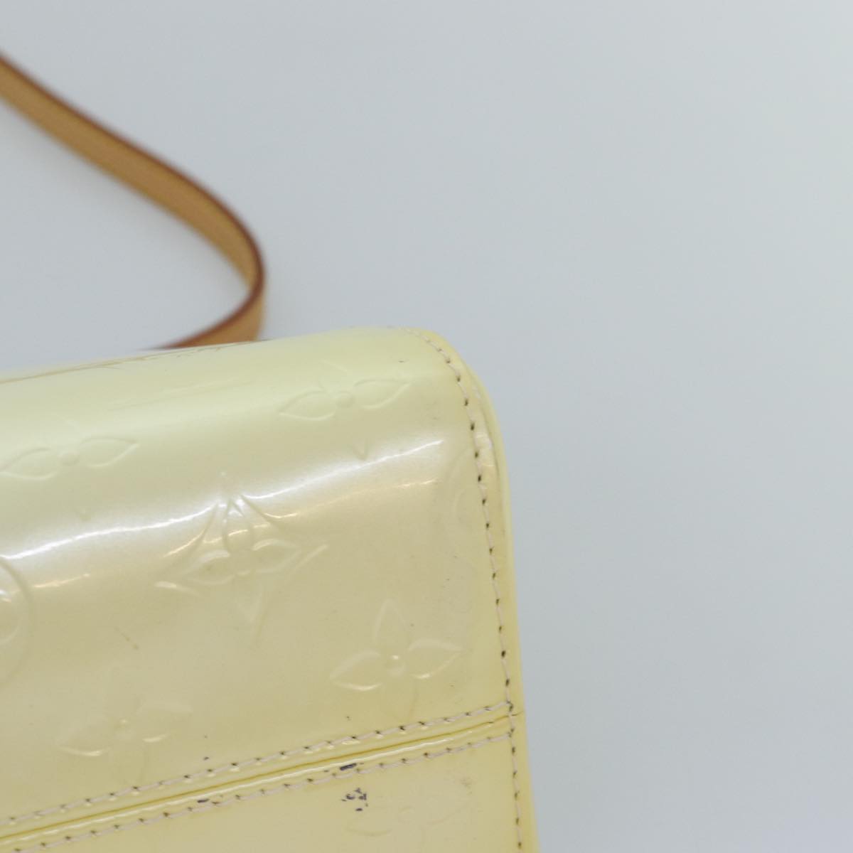 LOUIS VUITTON Monogram Vernis Roxbury Drive Hand Bag Perle M91374 LV 76340
