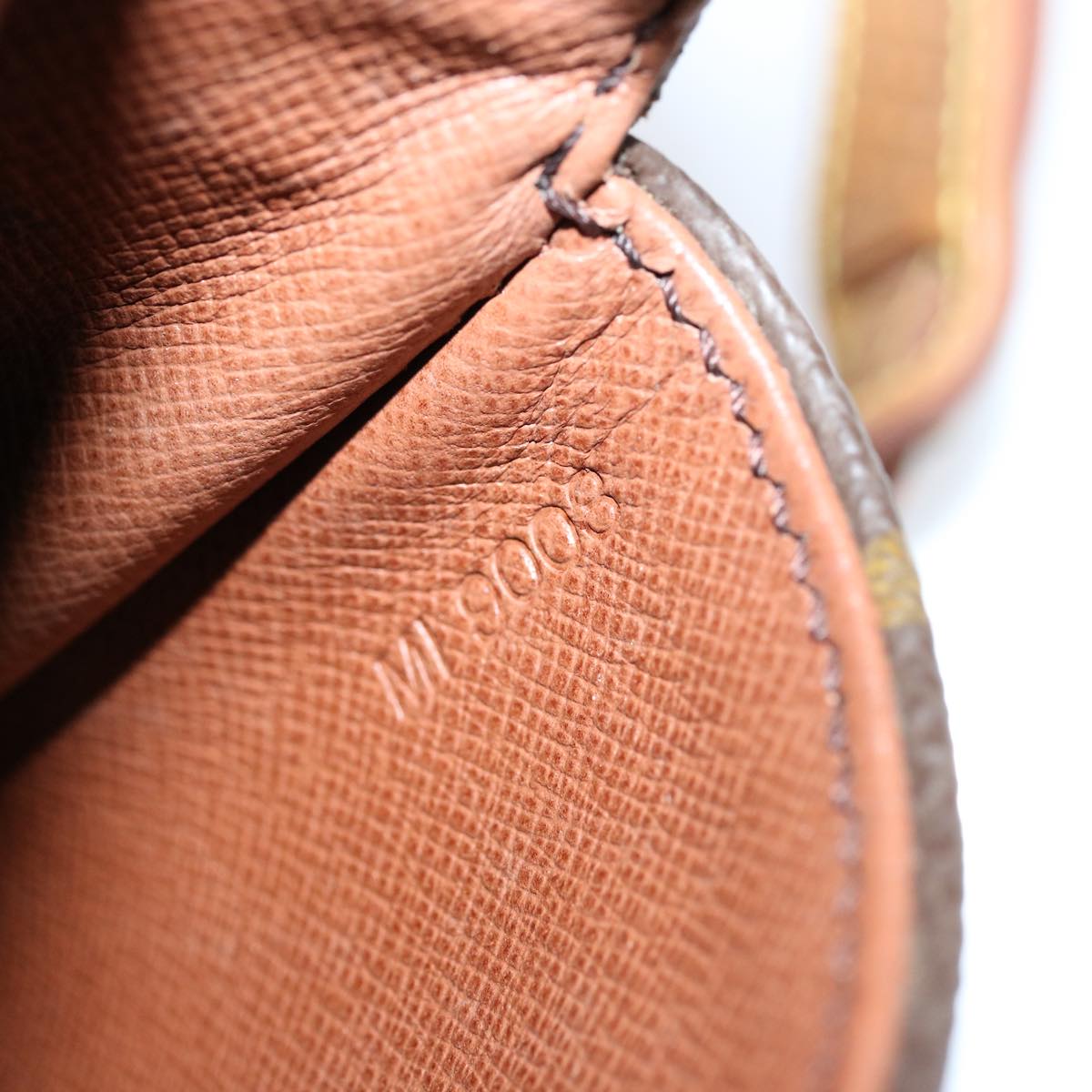 LOUIS VUITTON Monogram Saint Cloud MM Shoulder Bag M51243 LV 76461