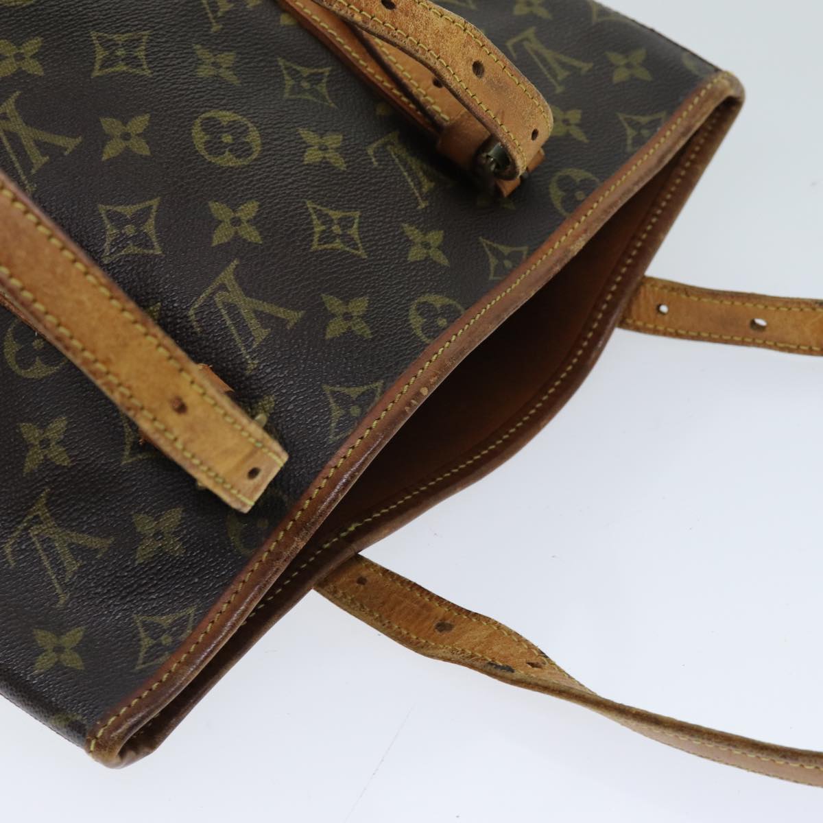 LOUIS VUITTON Monogram Bucket GM Shoulder Bag M42236 LV 76470